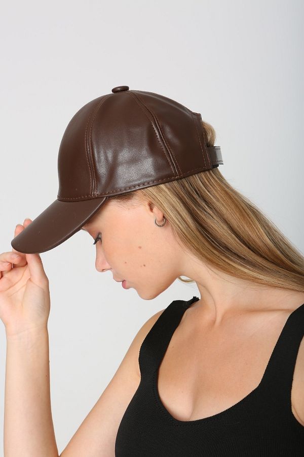 FELLMENS Women s Hat Brown Faux Leather Cap Model Trendyol