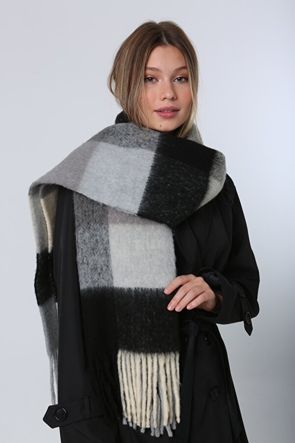 Scarves Black Shoulder Wrap Shawl Handmade Woolen KC Scarf (Black) – KCstore