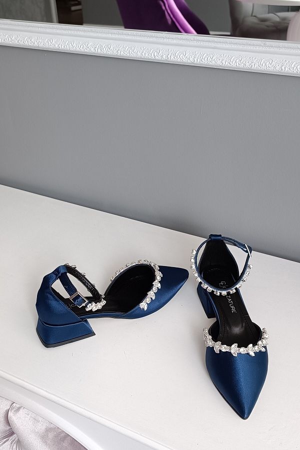 Zara navy 2025 blue shoes