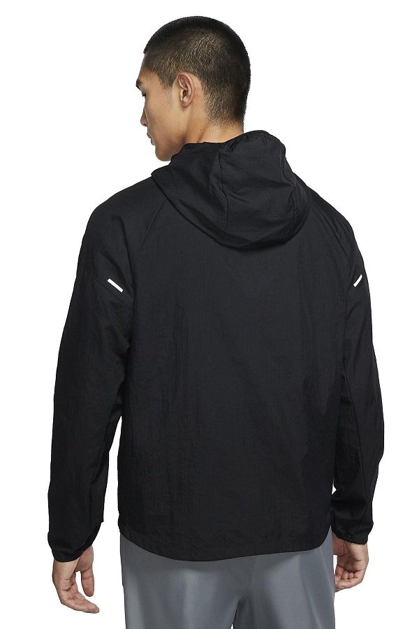 Men's running jacket nike essential hot sale