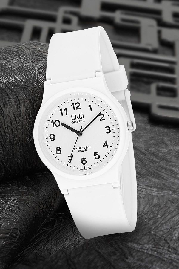 Q&Q-3p638 Women's Wristwatch 1