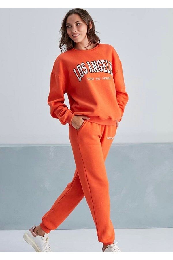 Machetta Crew Neck Los Angeles Printed Winter Oversize Women s Tracksuit Set Trendyol