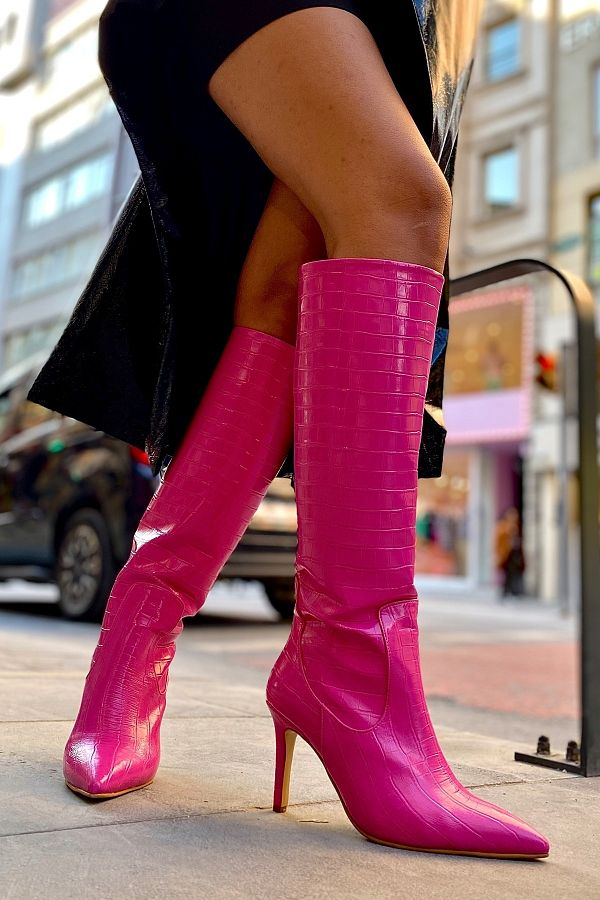 Pink flat boots best sale