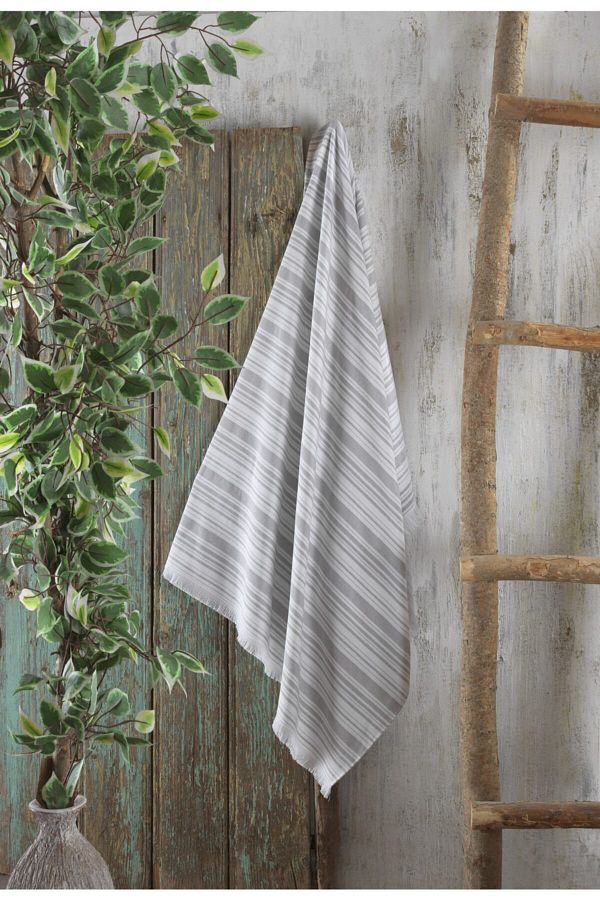 Ladinne bath towels outlet