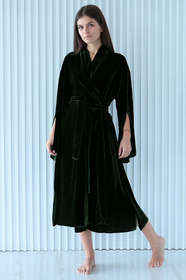 Emerald green silk dressing gown clearance