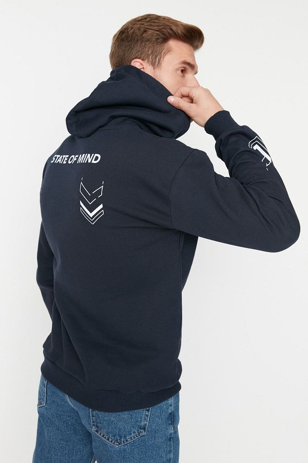 Trendyol Collection-Темно-синій флісовий світшот великого розміру з принтом TMNAW23SW00024 1