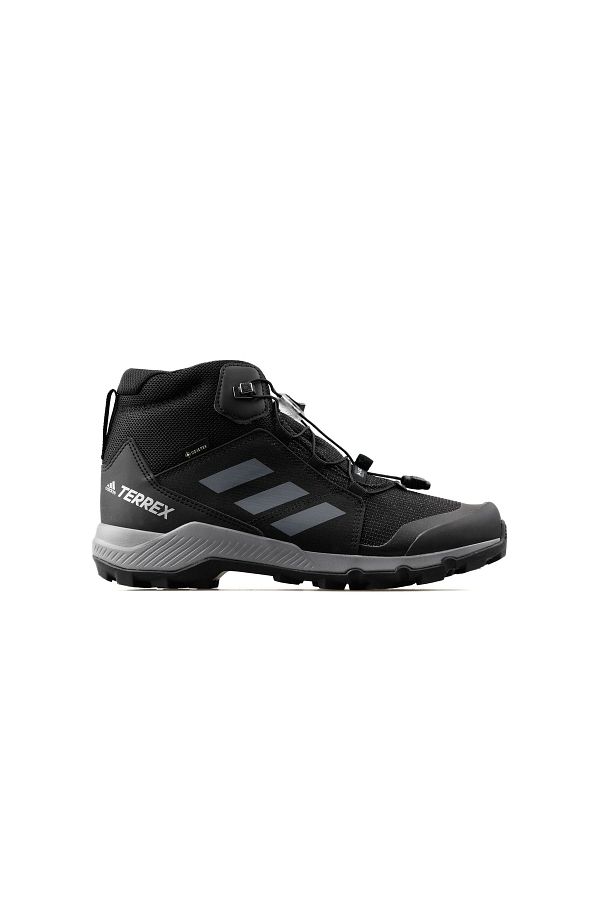 Adidas yung outdoor outlet