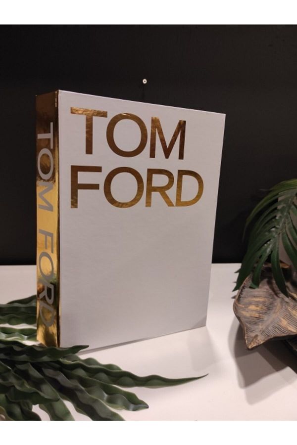 Cassanero-Tom Ford Decorative Book Box - Stylish and Functional Design 1