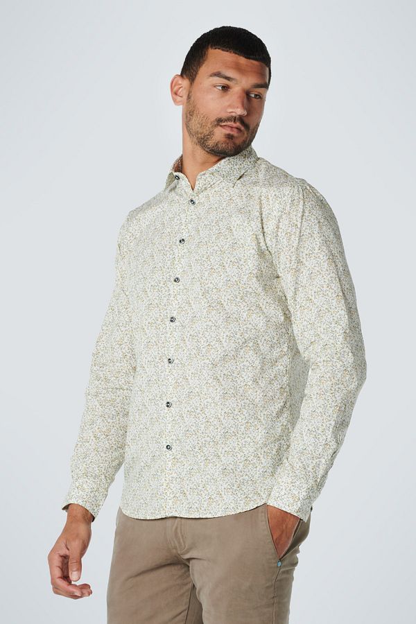 No excess shirt outlet
