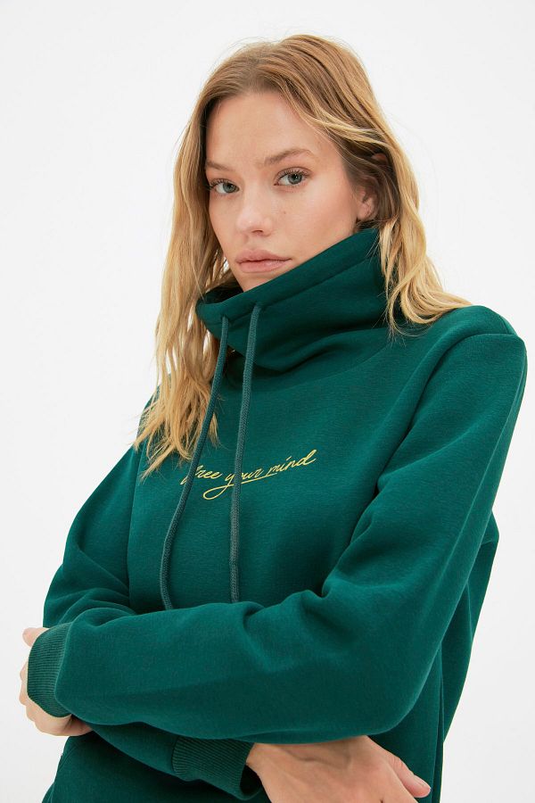 Trendyol Collection Emerald Green Thick Fleece Knitted Sweatshirt TWOAW22SW1998 Trendyol