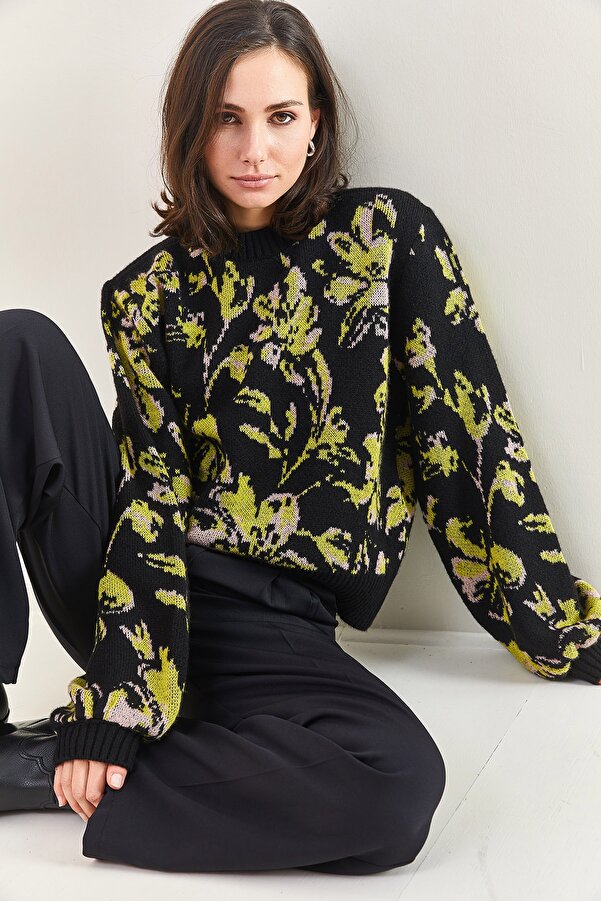 Bianco Lucci Damen-Strickpullover mit Blumenmuster- Trendyol