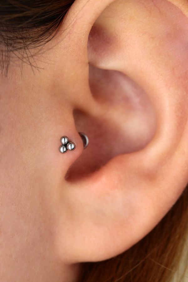 Triangle helix piercing top