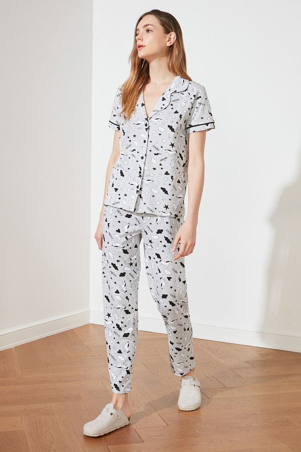 Trendyol Collection-Набір піжам з розважальним візерунком з 100% бавовни THMSS19IP0037 1