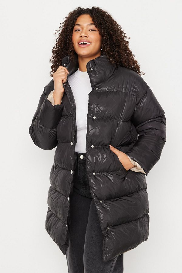 Trendyol Curve-Black Stand Collar Printed Puffer Jacket TBBAW23AW00032 1