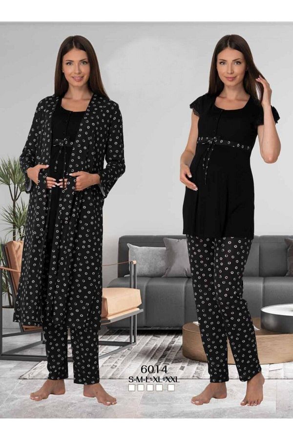 Effortt-Maternity Pajama Set with Dressing Gown 1