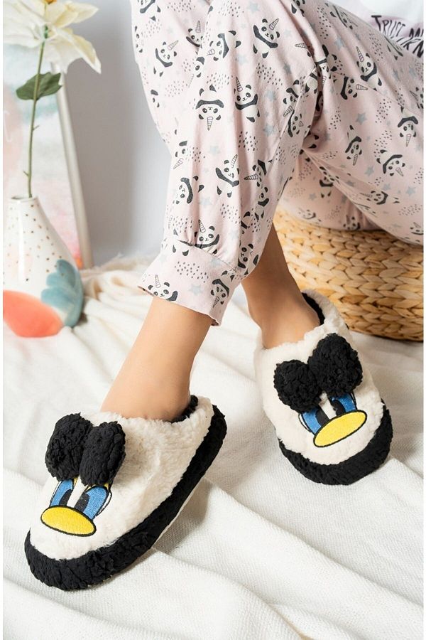 M M SPORT Duck Pattern House Slippers Trendyol