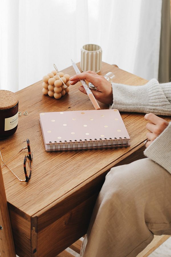 Matt Notebook-Agenda A5 Planificator nesemnat Polka Dot Pink 1