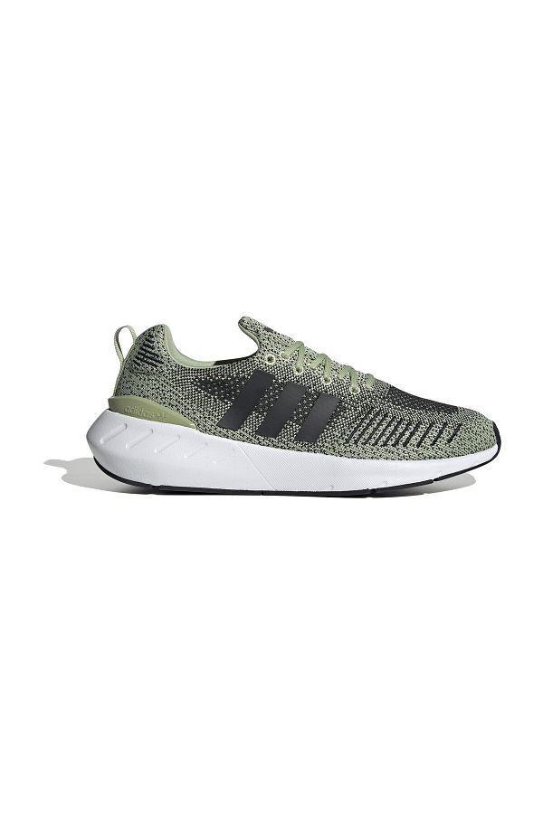 Swift run shoes green hot sale