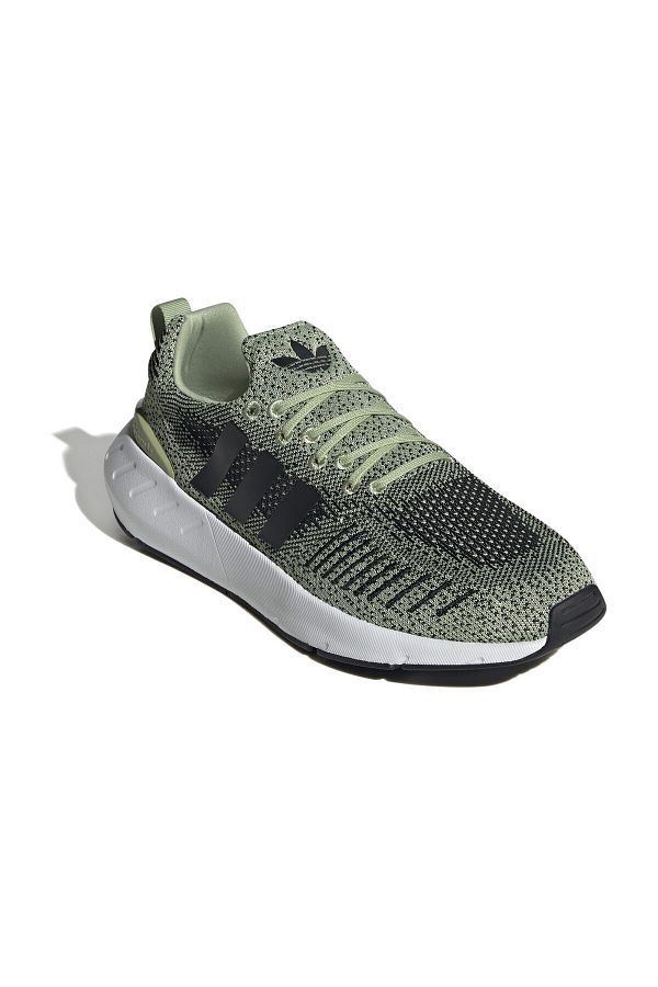 adidas Swift Run Green Men s Sneakers Trendyol