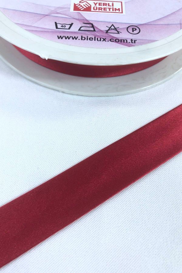 Hobigram-Red Satin Piping Width 2 Cm Length 1 Meter 1