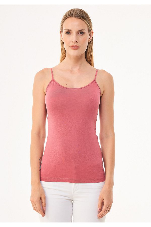 Pink spaghetti strap shirt hotsell