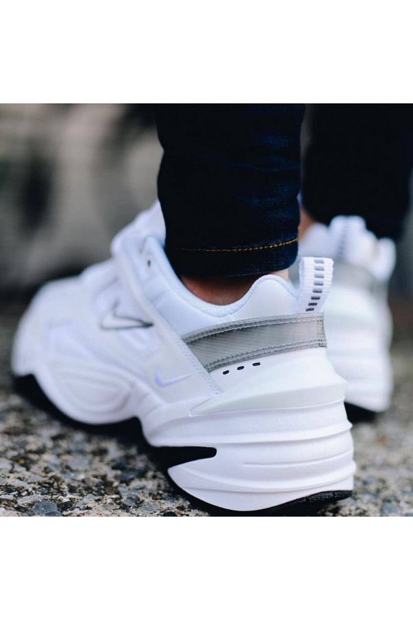 Nike triple white clearance m2k tekno trainers