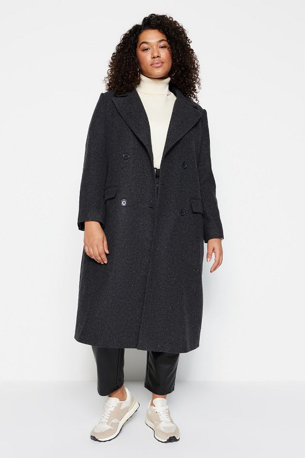 Trendyol Curve-Schwarzer Stamp-Mantel mit Fischgrätenmuster – Regular Fit, Taschenüberzug TBBAW23DD00007 1