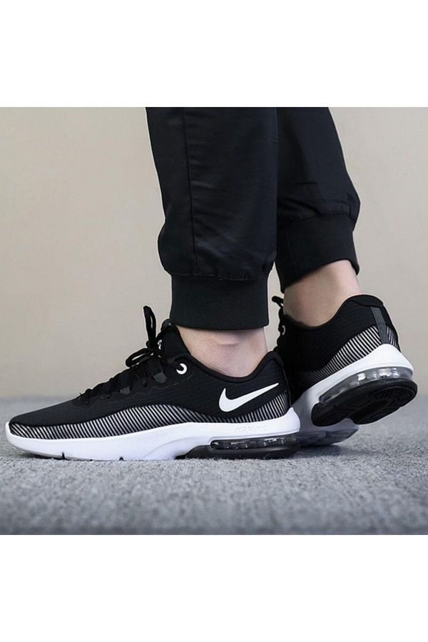 Nike Men s Black Air Max Advantage 2 Sports Shoes Aa7396 001 Trendyol