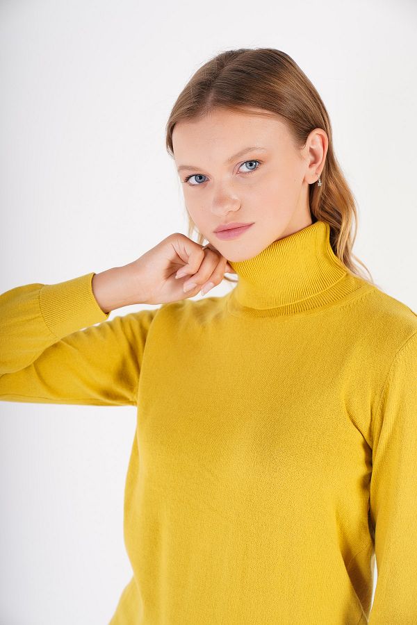 Women's yellow cotton turtleneck outlet