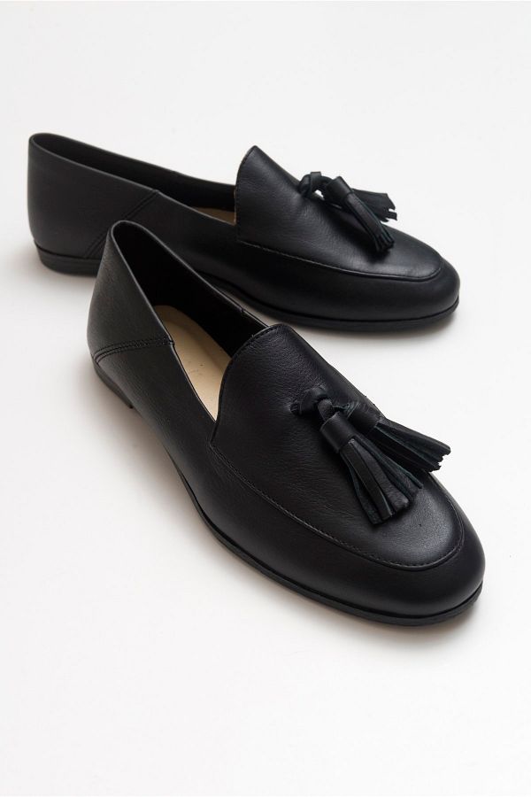 LuviShoes-F04 Schwarze Lederschuhe 1