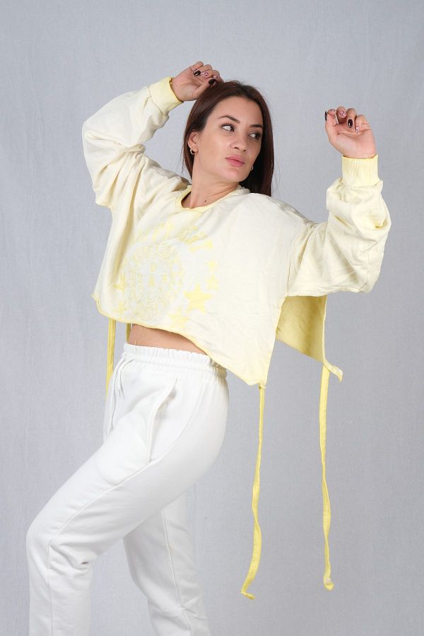 Cropped yellow sweatshirt best sale