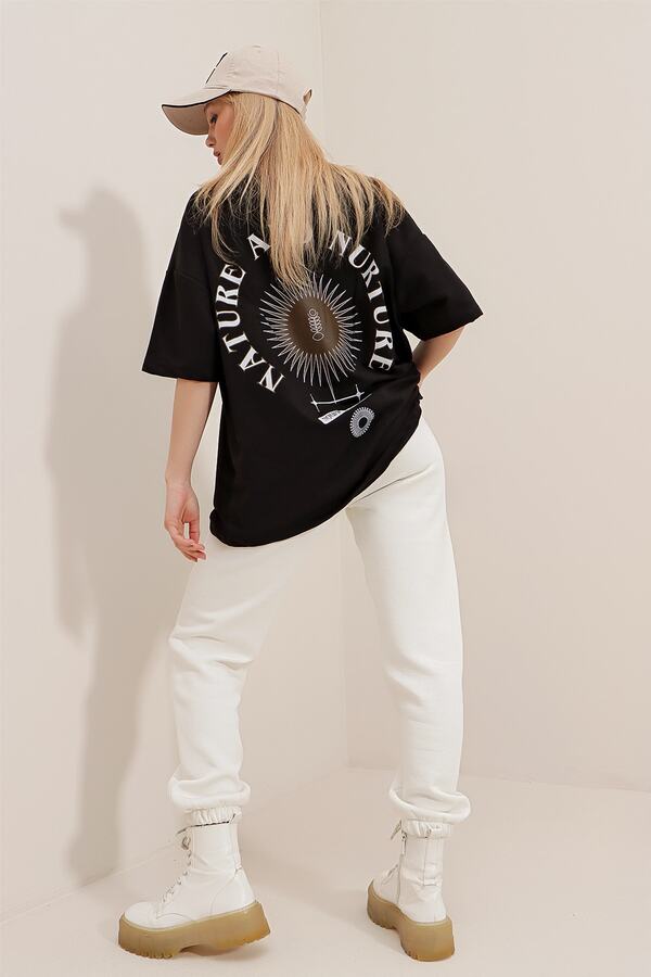 Trend Alaçatı Stili-Schwarzes Unisex-T-Shirt in Übergröße mit Rundhalsausschnitt, bedruckt, ALC-X9577 1