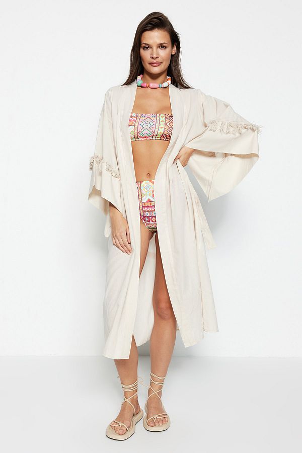 Caftan beige 2025