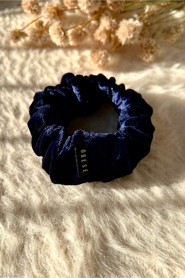 ODESE DESIGN-Handmade Velvet Hair Clip Large Size Navy Blue 1
