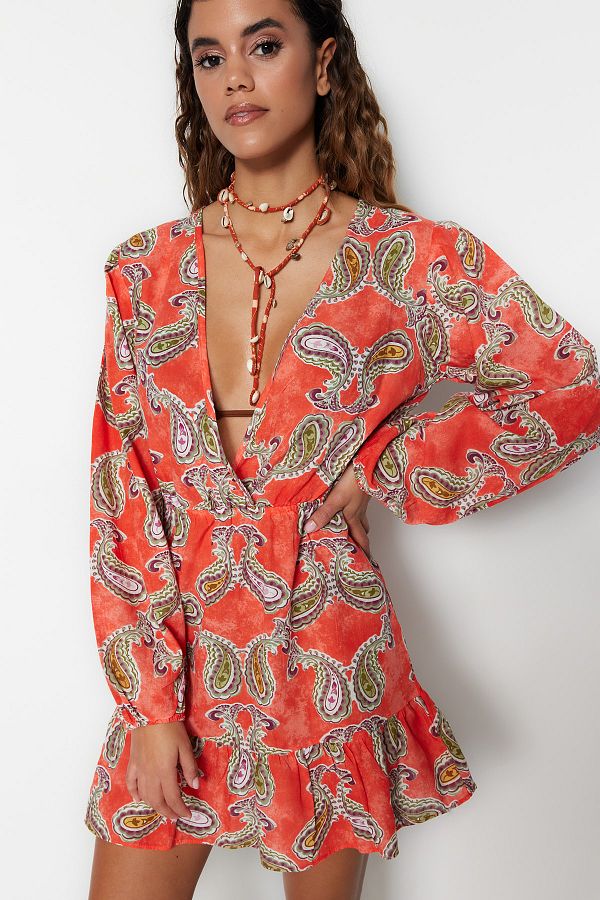 Trendyol Collection-Gewebtes, gerüschtes Mini-Strandkleid aus 100 % Baumwolle mit Paisley-Muster TBESS23EL00028 1