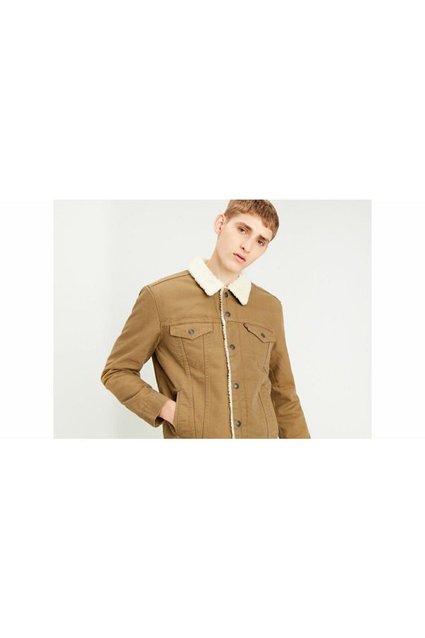 White sherpa trucker jacket on sale