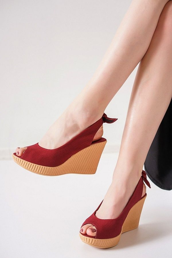 Burgundy wedges store