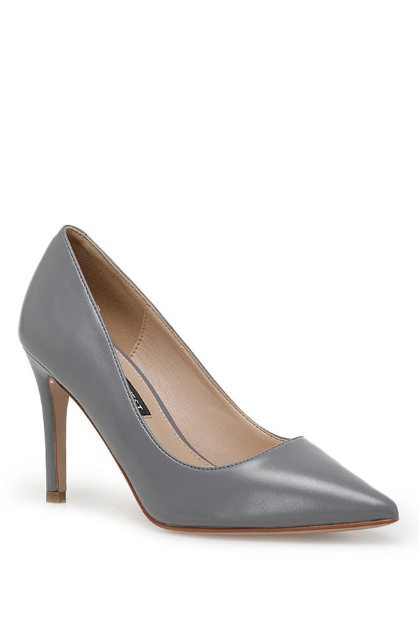 Nine west gray heels shop