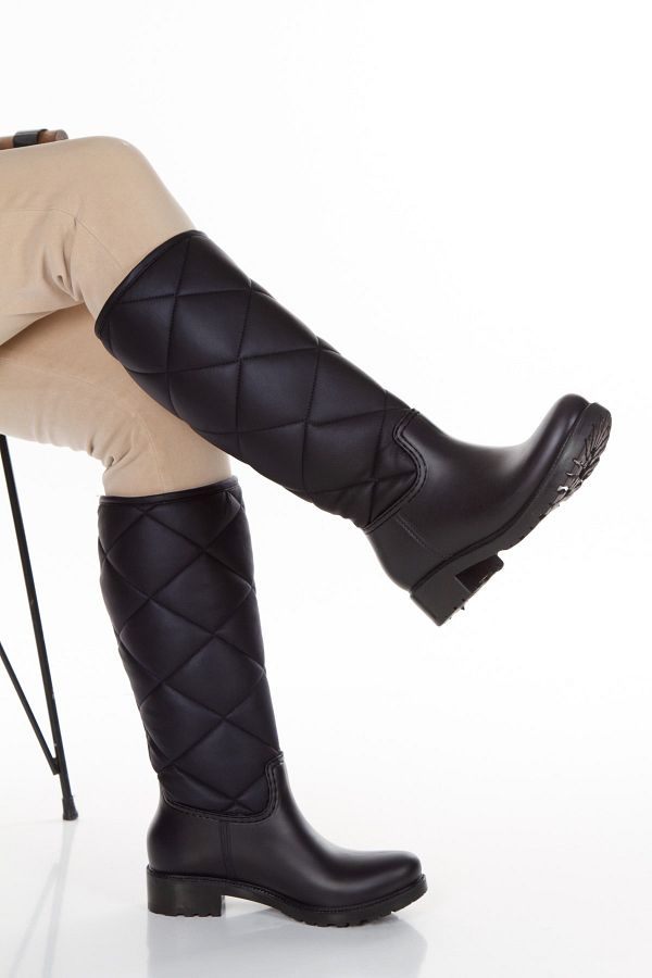 Sea Blue Stewardess Chooses Navy Blue Diamond Patterned Flexible Calf Waterproof Comfortable Rain Boots Trendyol