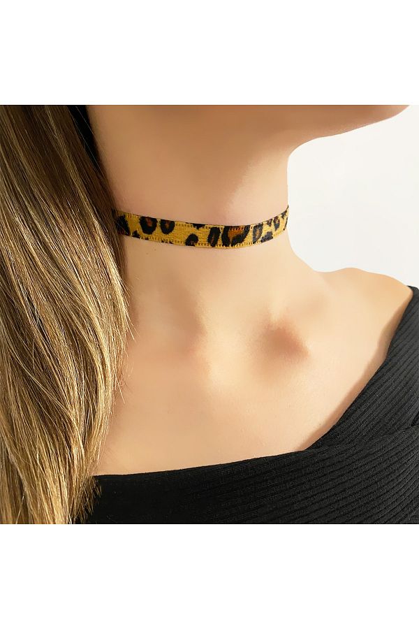 tak perest Leopard Choker Collar Necklace Trendyol