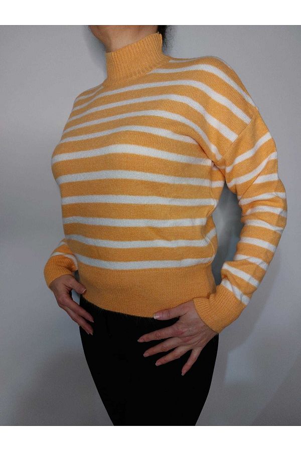 W TCH COLLECT ON Turtleneck Orange White Striped Sweater Trendyol