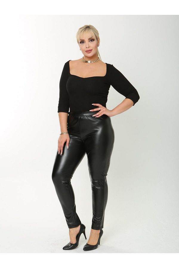High waisted leather pants plus size top