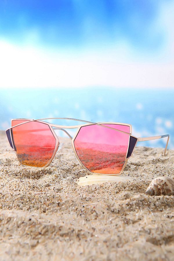 Di Caprio-Women's Oval Sunglasses DTX1116 1