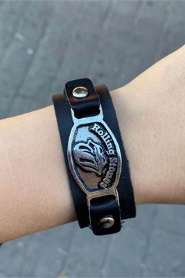 Rolling stones bracelet shop