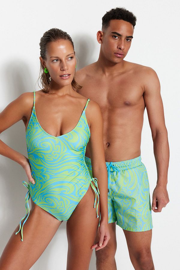 Trendyol Collection-Standard-Marmorierungsmuster-Meeresshorts in mehreren Farben - TMNSS23DS00003 1