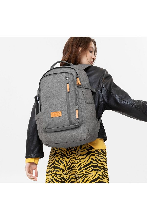 Smallker eastpak discount