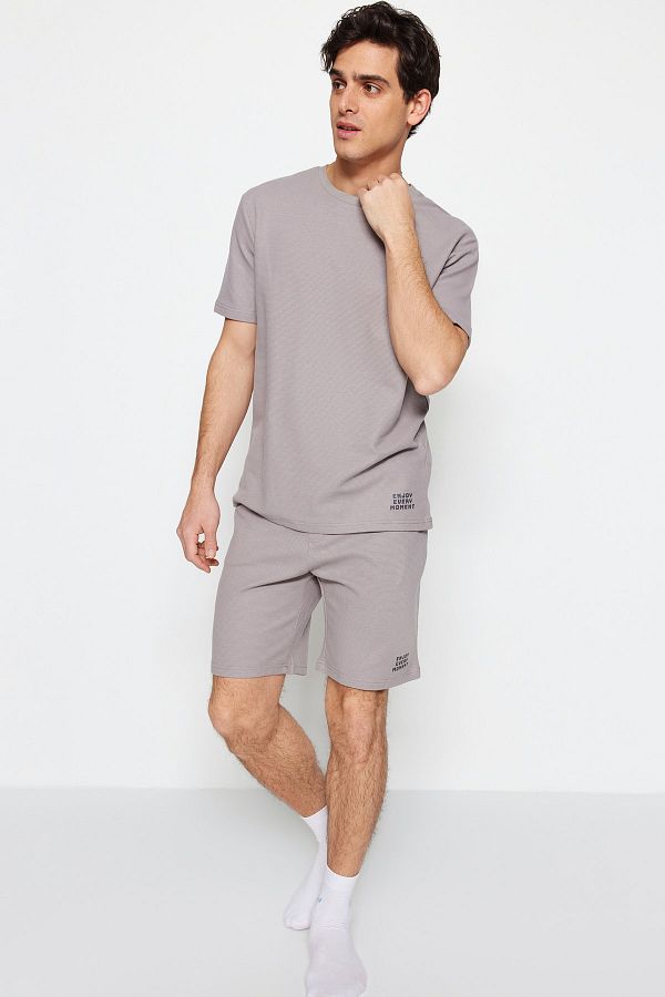 Trendyol Collection-Šedá sada pletených šortek Regular Fit Pyžamo TMNSS23PT00032 1
