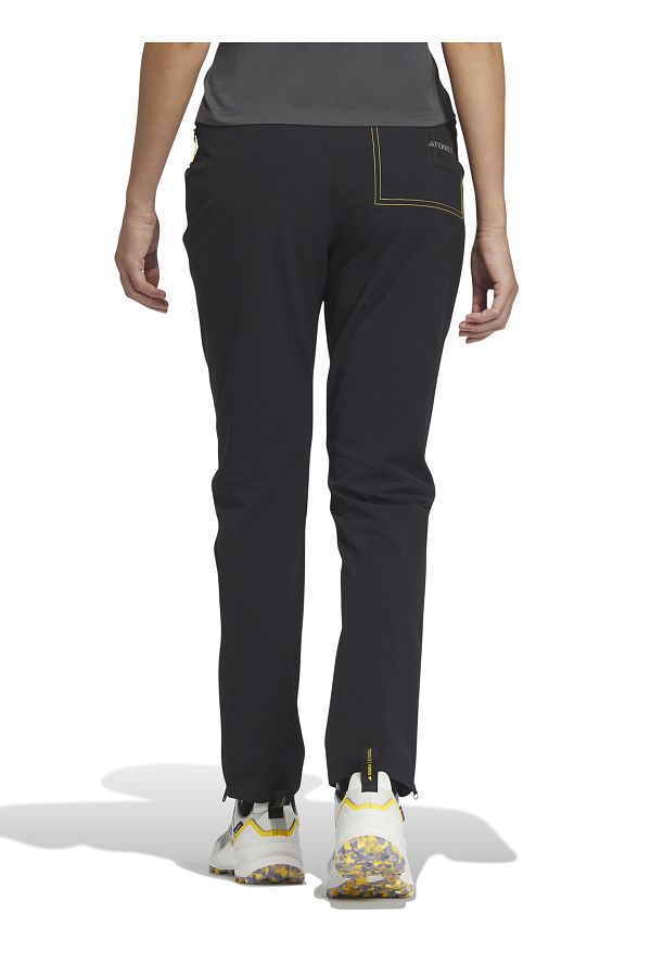 Adidas skinny leg sweatpants 2025