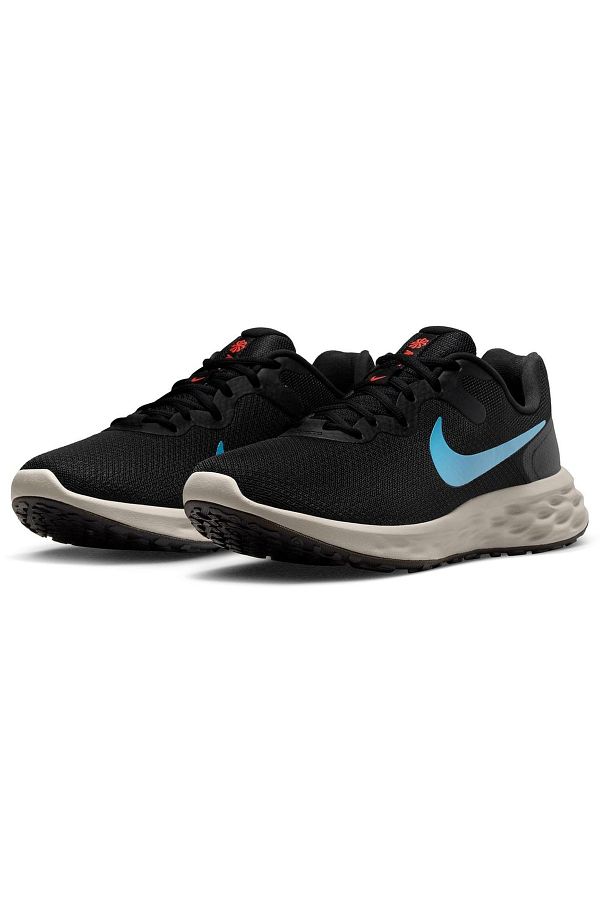 Are nikes narrow hotsell