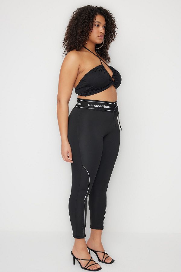 Trendyol Collection Sagaza Studio Black Recovery Sports Leggings with Cord Piping and Push Up Detail Trendyol